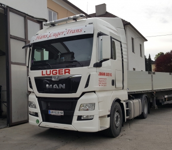 Neuer LKW